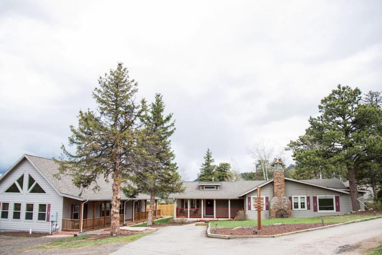 Mummy Mtn Suite 1 Bedroom Suite With Fireplace And Jacuzzi Tub Estes Park Exterior photo